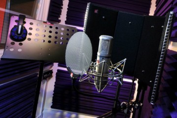 Cómo elegir un micrófono para grabar voces