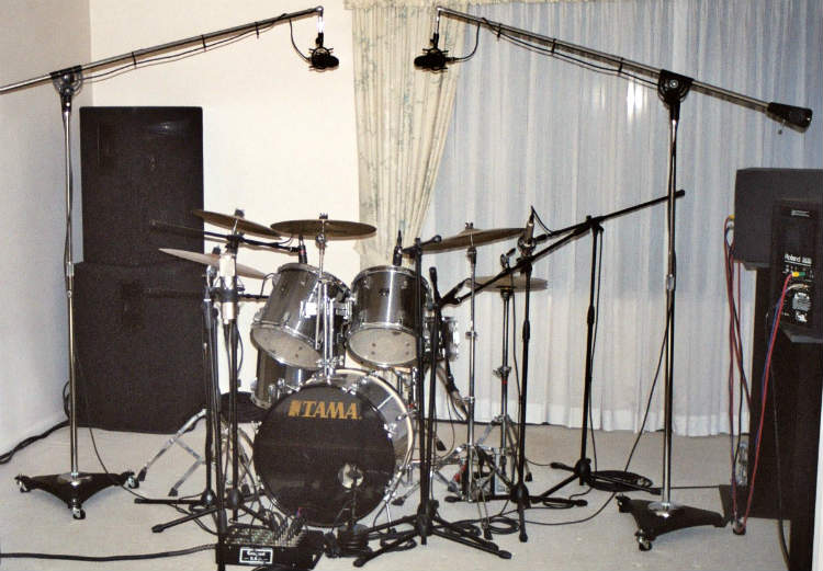 Drums_mics_750px.jpg