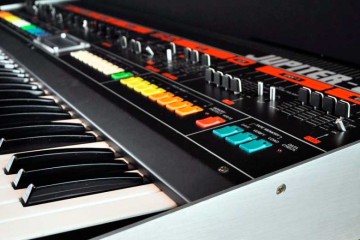 Roland Jupiter-8, la historia del sintetizador polifónico que revolucionó el synth-pop