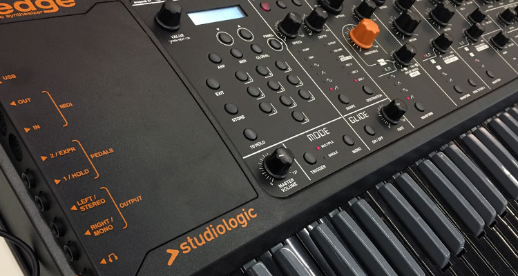 Studiologic Sledge, el sintetizador vuelve mejorado y con un diseño negro