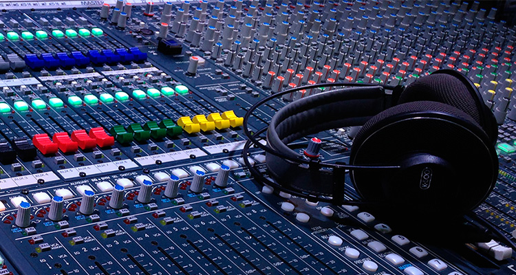 Justicia Motel Suyo Mejora tu calidad de sonido en el estudio: cinco cosas que nunca te  contaron - Future Music - SONICplug | Tecnología musical y sonido