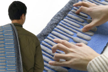 ¡No lo creerás! KnittedKeyboard II es el teclado MIDI expresivo textil que puedes vestir como una bufanda