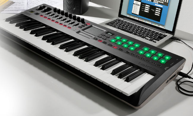 Los controladore Korg taktile aportan teclados MIDI de alta calidad, mientras que la variedad TRITON taktile añade además sonidos seleccionados de sinte autónomo