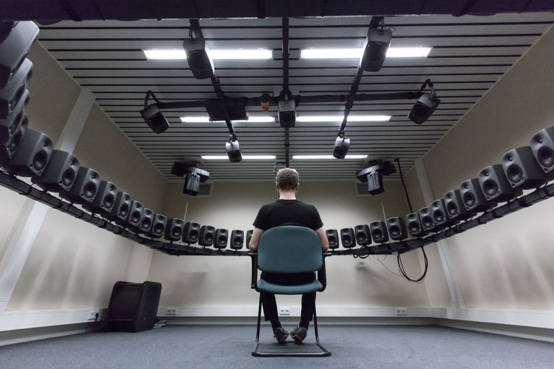 Instalación de sonido envolvente de Iosono para Siemens Audiology Solutions (Erlangen, Alemania)