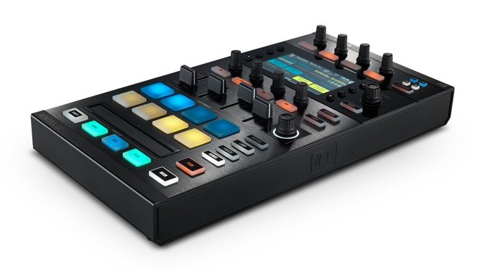 Native Instruments Traktor Kontrol D2, controlador avanzado para DJs