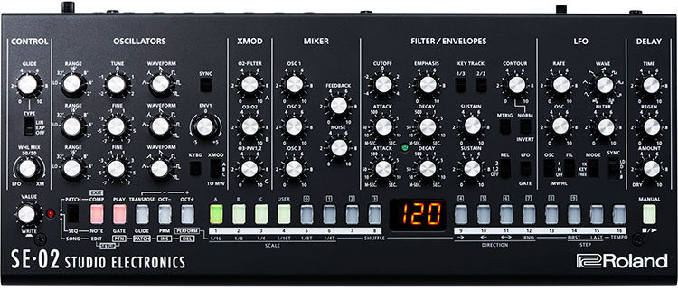 Panel de Roland SE-02, "un knob por función"