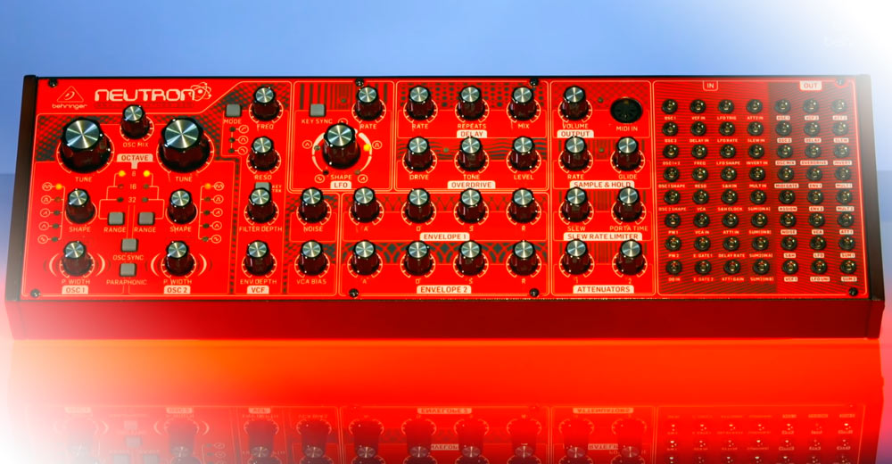 Behringer Neutron, sintetizador analógico semimodular de rojo fuego para calentar tus pasiones sónicas