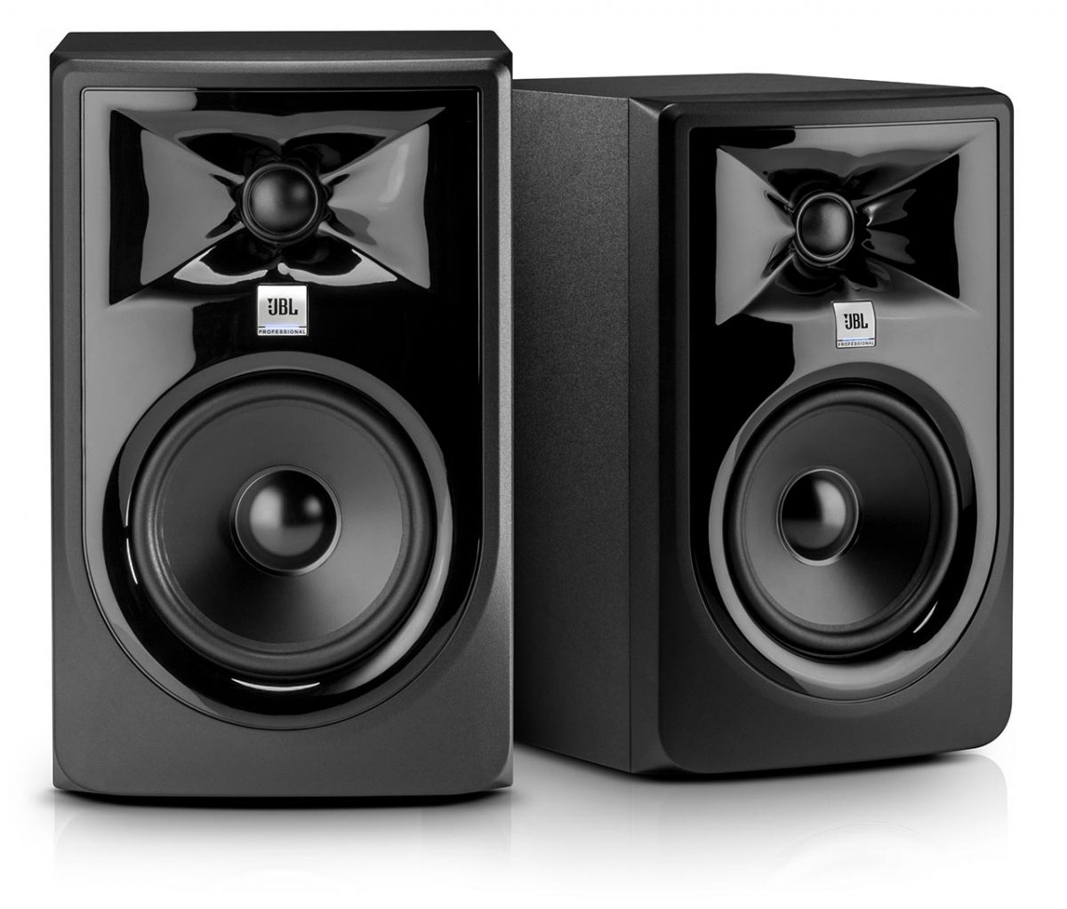 Con las especificaciones de audio mejoradas, los diseñadores de JBL Professional también han actualizado el aspecto de 3 Series MkII