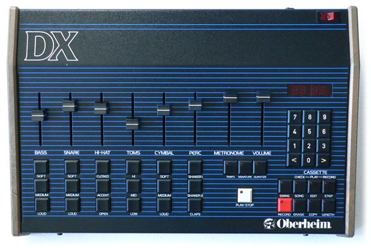 Oberheim DX -caja de ritmos