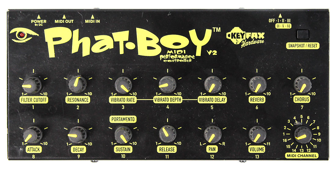 KeyFax Phat.Boy V2 -panel frontal de controles 