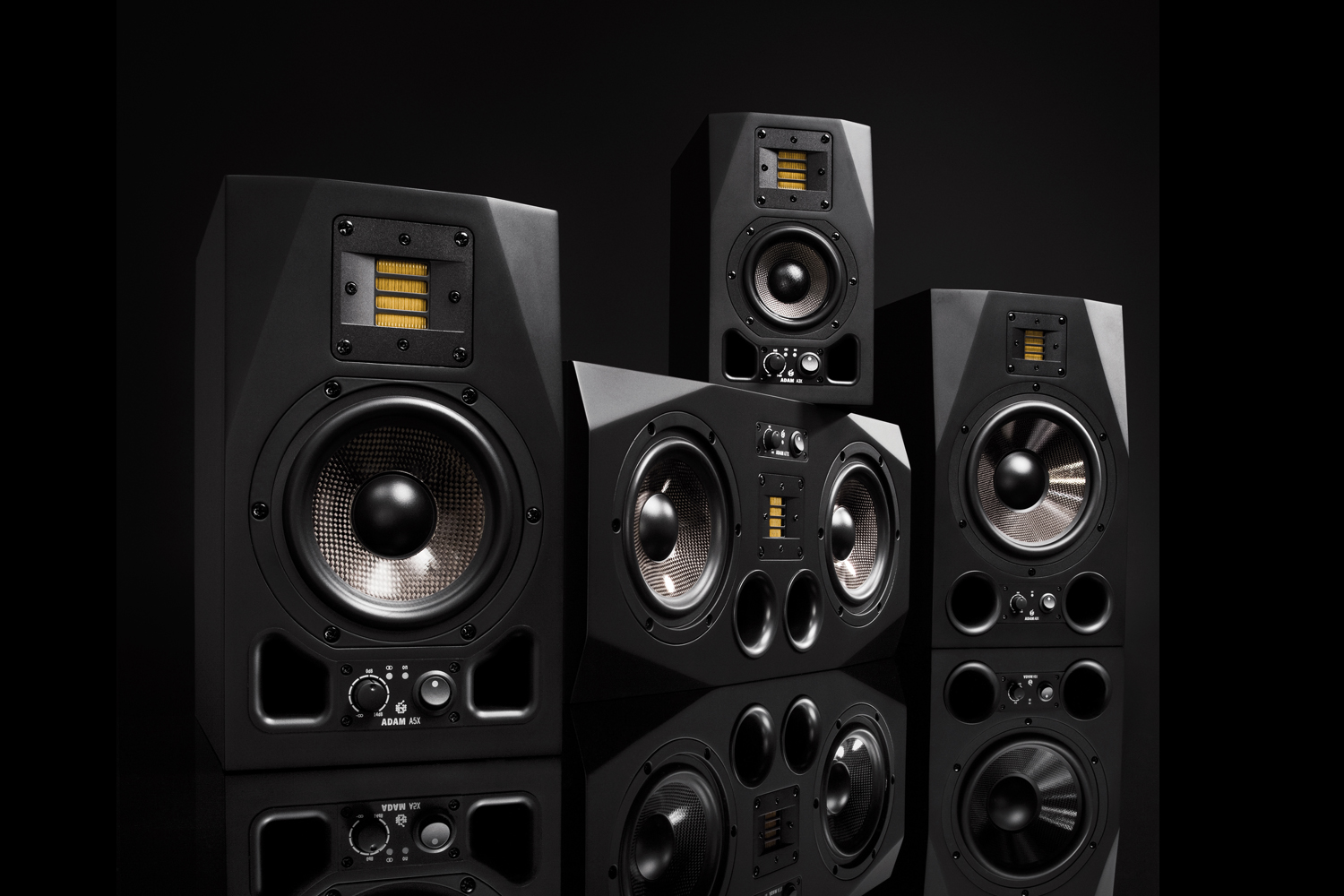 Monitores de estudio Adam Audio AX Series: Algunos tienen diseños específicos para colocación en horizontal