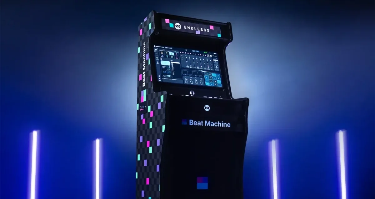 La primera máquina musical de videojuegos arcade aloja plugins VST3... ¡Por 9.999$! Sólo fabricarán 25