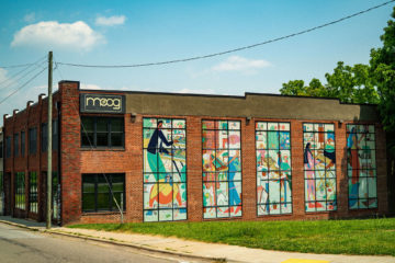 La histórica central y factoría de Moog Music en Asheville (Carolina del Norte, EUA)